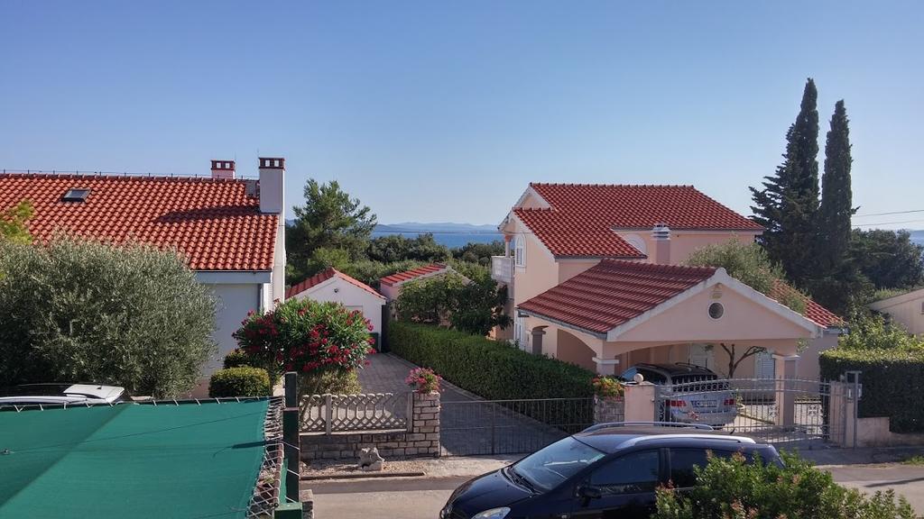 Apartman Duje Petrčane Kültér fotó