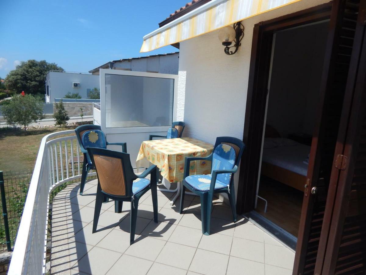Apartman Duje Petrčane Kültér fotó