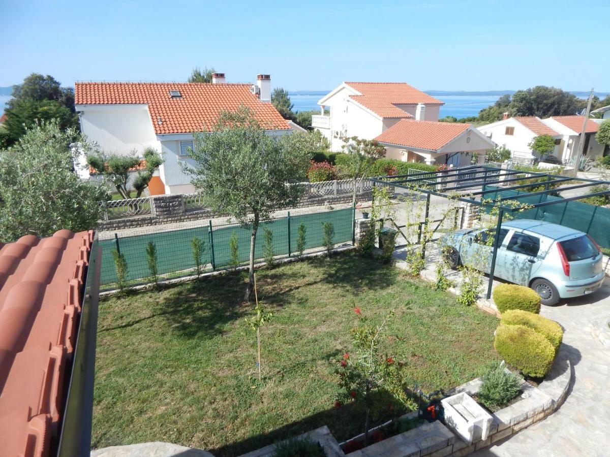 Apartman Duje Petrčane Kültér fotó